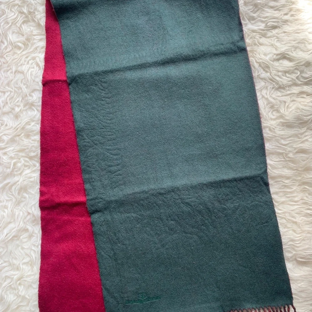 Valentino Garavani reversible Cashmere Scarf red and Green unisex